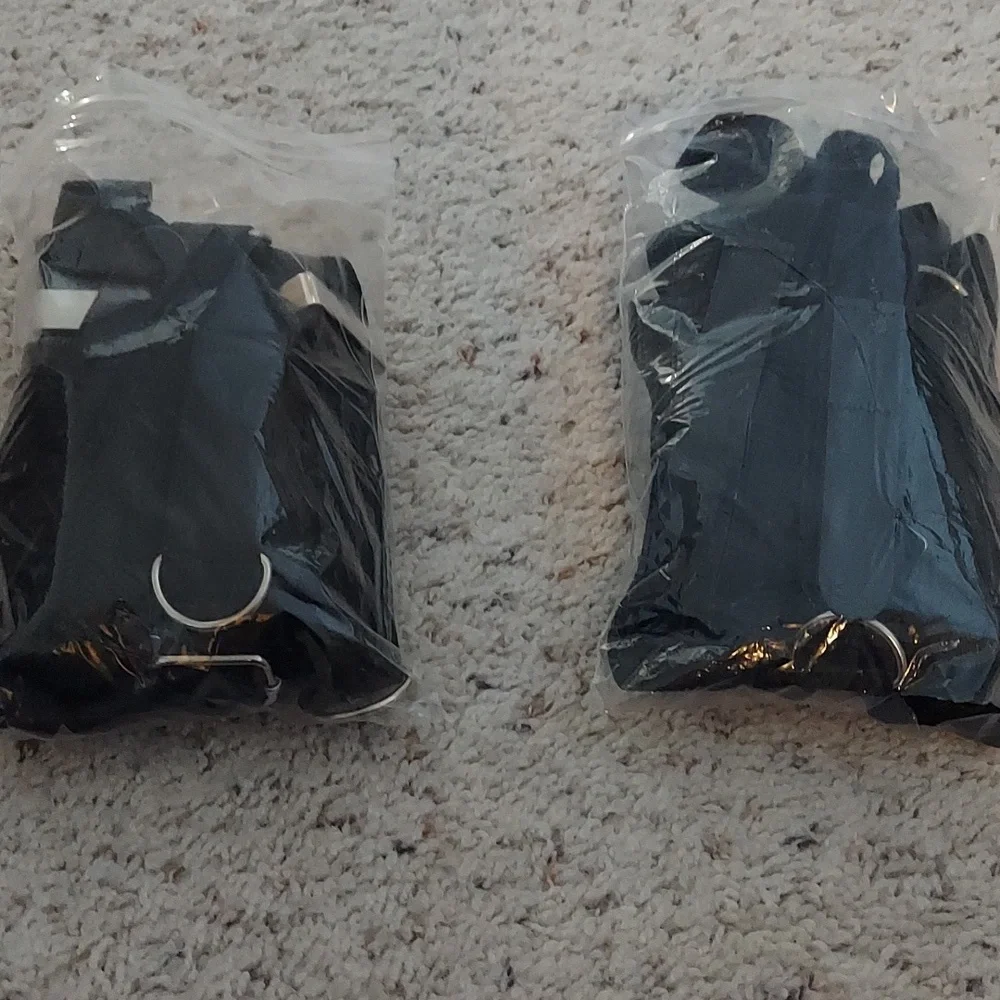 Over door hat organizer x 4 straps